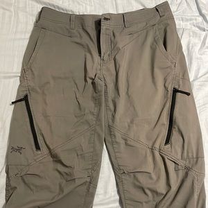 Arc’teryx men’s pants 36x32